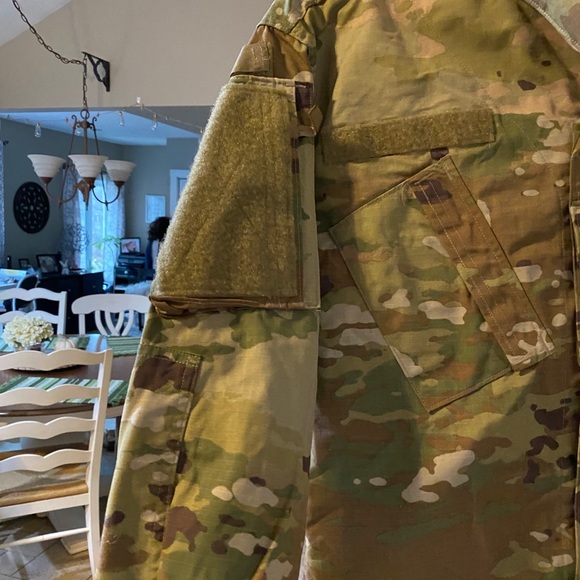 Authentic Arm Jacket size small - Picture 4 of 5